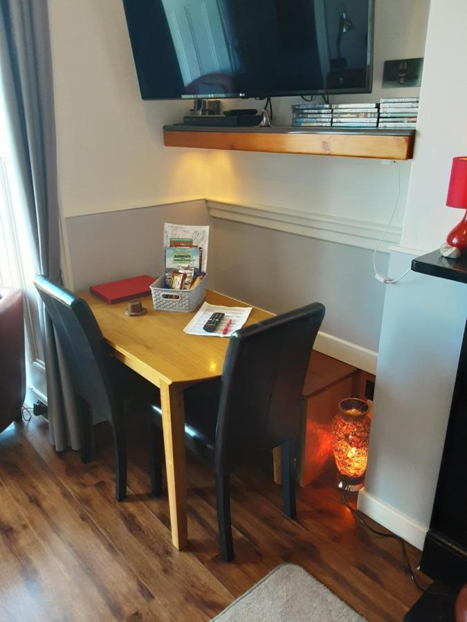Apartment Chic Barmouth Exterior photo
