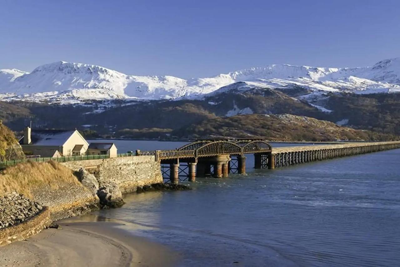 Apartment Chic Barmouth Exterior photo